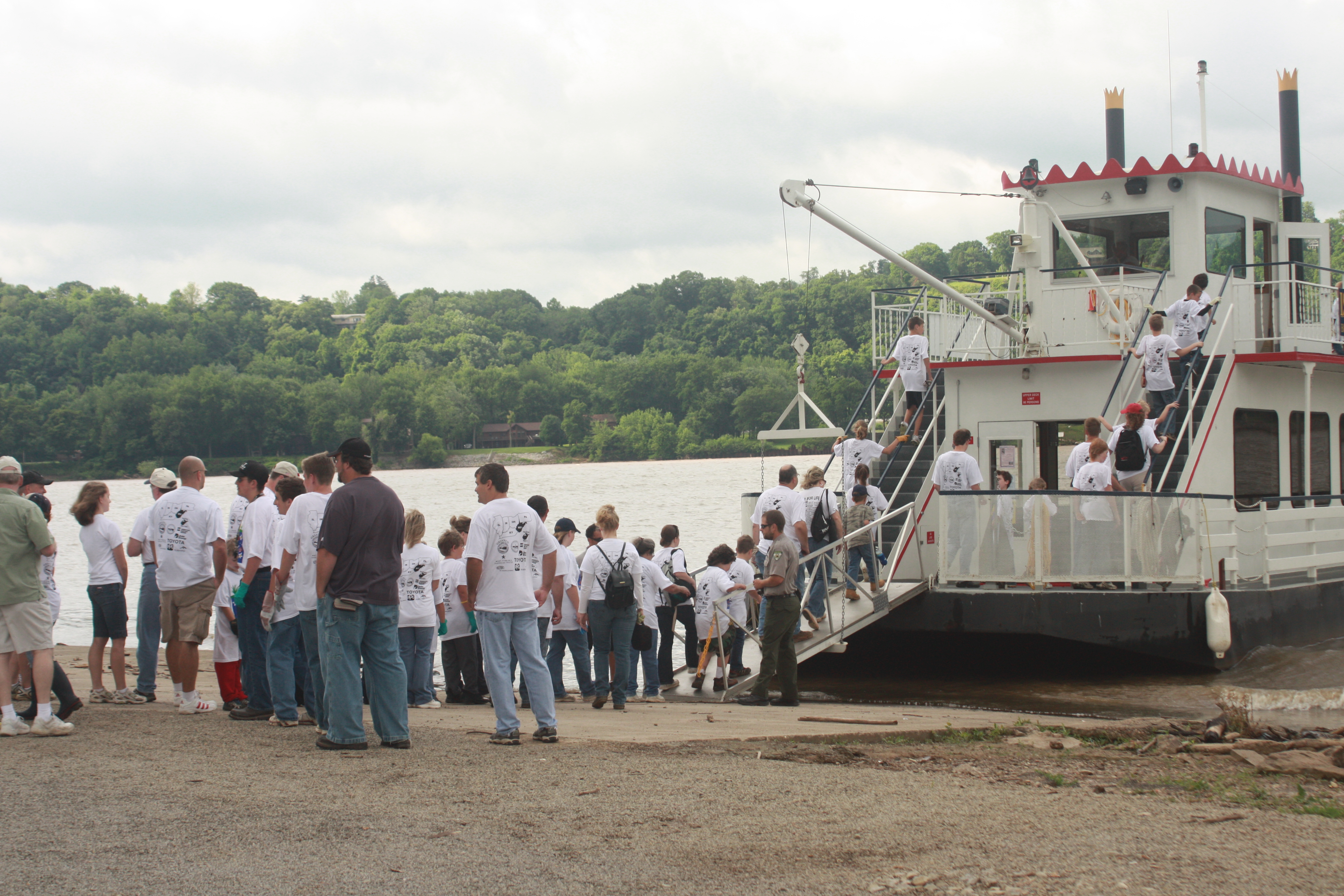 Ohio River Sweep Cleanup